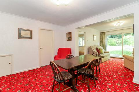 11 Birch Tree Walk, Watford, WD17 4SH