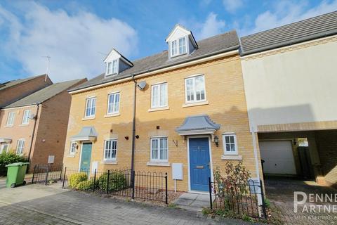 3 bedroom terraced house for sale, Fleming Court, Peterborough PE2