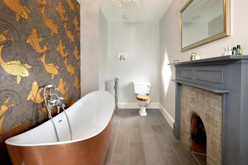 Bedroom 2 En-Suite