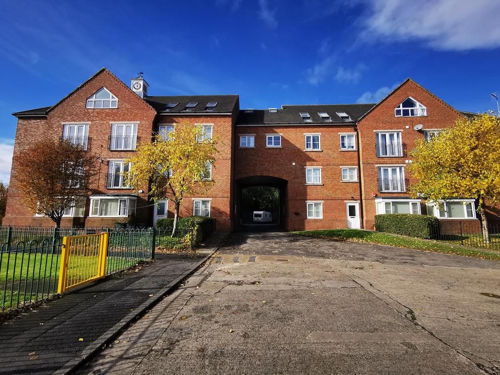 Wellington Walk, Stockton, TS18 2 bed flat to rent £650 pcm (£150 pw)