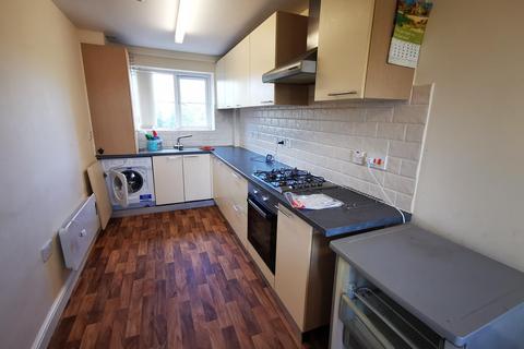 2 bedroom flat to rent, Wellington Walk, Stockton, TS18