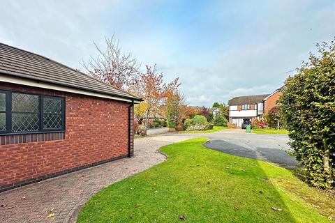 4 bedroom detached house for sale, Burnside, Hale Barns