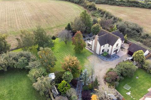 3 Pound Farm Close, Hilperton Marsh, Trowbridge, BA14 7PZ