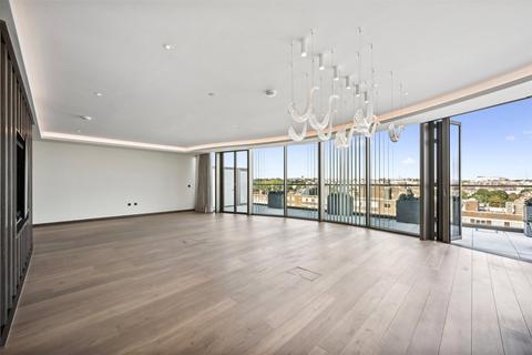 3 bedroom penthouse to rent, Thomas Earle House, 1 Warwick Lane, W14