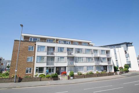 2 bedroom flat for sale, Seaside Road, Eastbourne