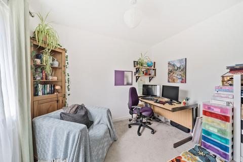 4 Iris Road, Frome, BA11 5FH
