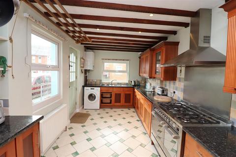 3 bedroom end of terrace house for sale, Wimborne Terrace, Barnstaple