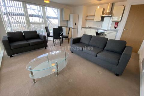 3 bedroom apartment to rent, Pilgrims Way, Salford M50