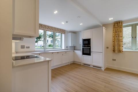 1 bedroom apartment for sale, Lime Crescent, Siddington Park, Siddington, Cirencester, GL7