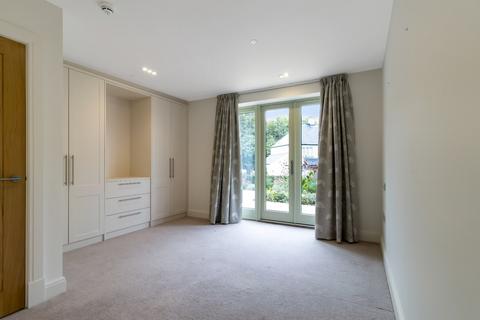 1 bedroom apartment for sale, Lime Crescent, Siddington Park, Siddington, Cirencester, GL7