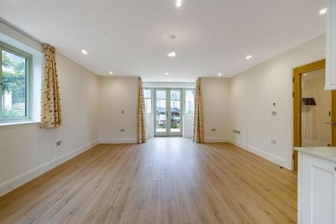 1 bedroom apartment for sale, Lime Crescent, Siddington Park, Siddington, Cirencester, GL7