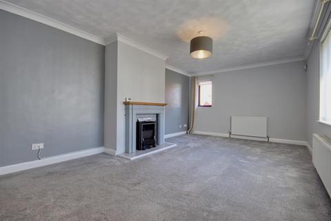 3 bedroom house to rent, Kirk Croft, Cottingham