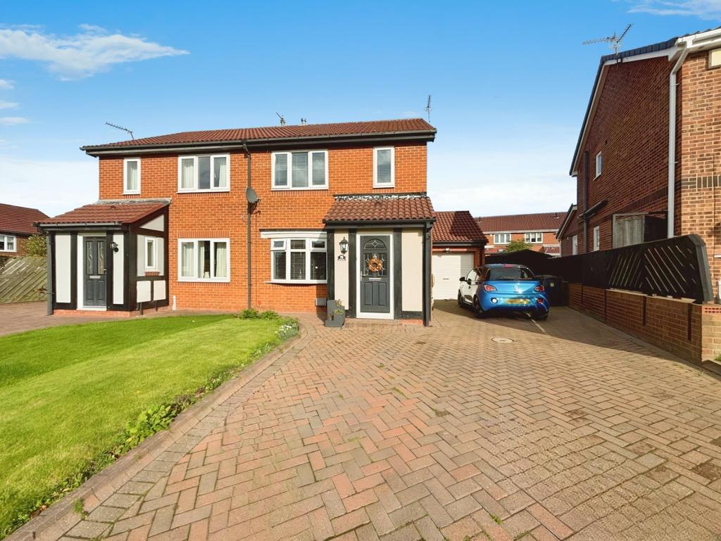 Beaconside, South Shields 3 bed semidetached house for sale £249,995