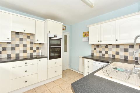 2 bedroom detached bungalow for sale, Marylands Crescent, Bognor Regis, West Sussex