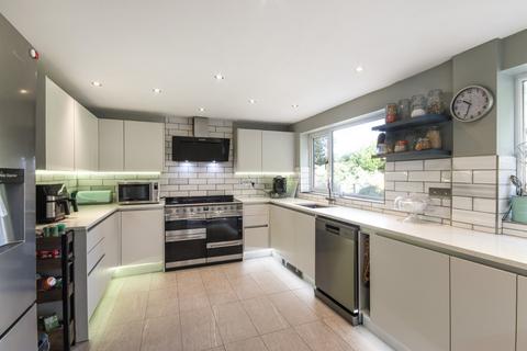 21 Conifer Drive, Meopham, Gravesend, DA13 0TL