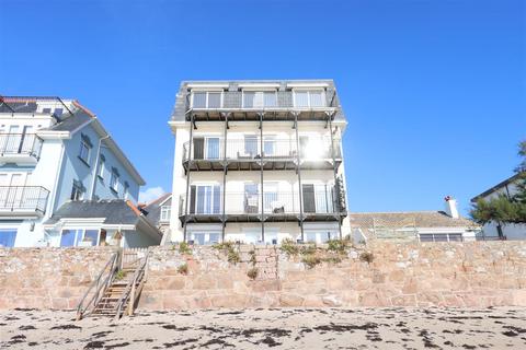 2 bedroom apartment for sale, La Greve D'azette, Jersey JE2