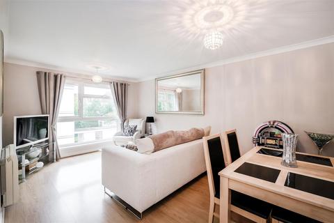 2 bedroom apartment for sale, Hornbeam Road, Buckhurst Hill