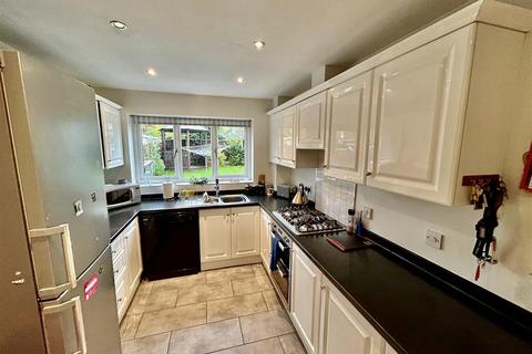 4 bedroom detached house for sale, Cholmondeley Rise, Nomans Heath