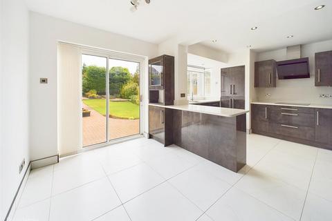 4 bedroom detached house for sale, Winterton Close, Nottingham NG5