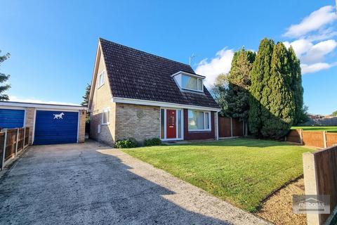 3 bedroom detached house for sale, Plantation Close, Attleborough, Norfolk, NR17 2LY