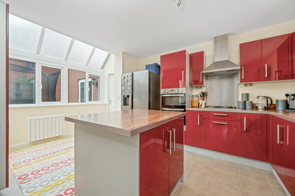 Great Northern Gardens, Bourne, PE10 4 bed detached house for sale £