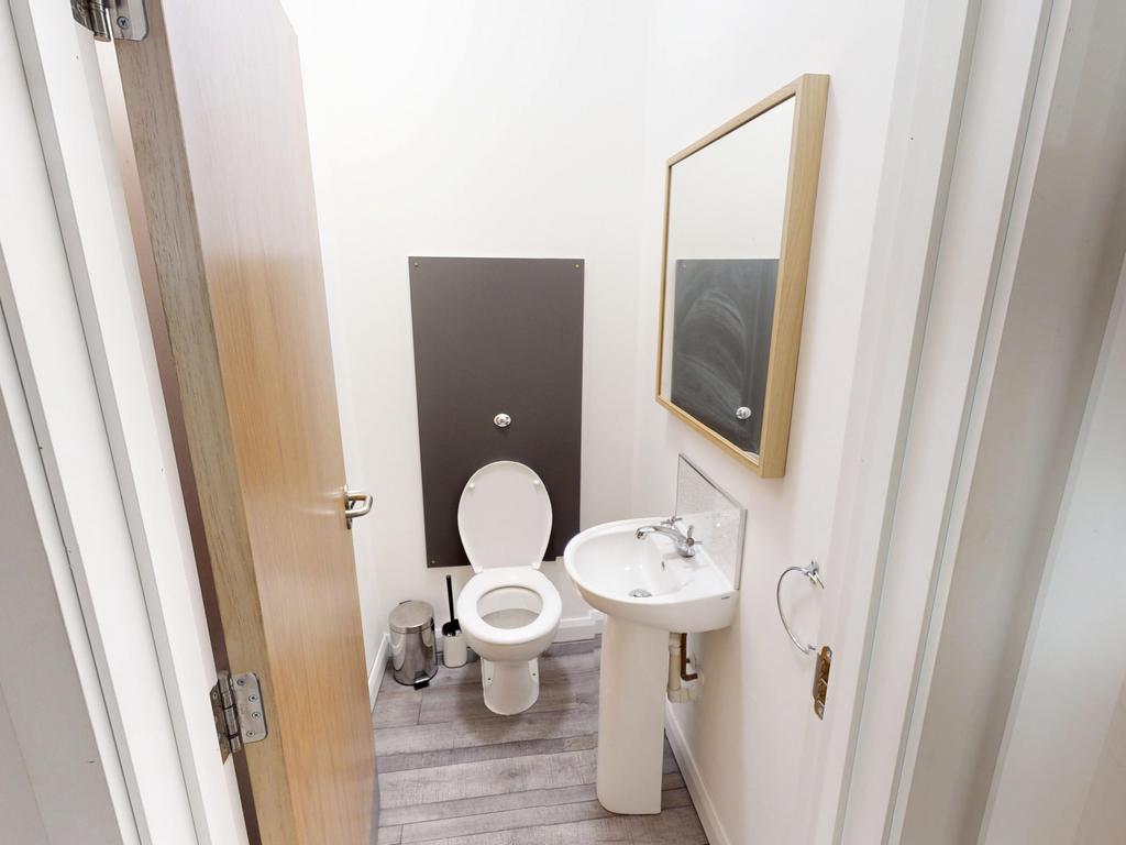 1-Barker-Gate-Flat-2-02182025 194857