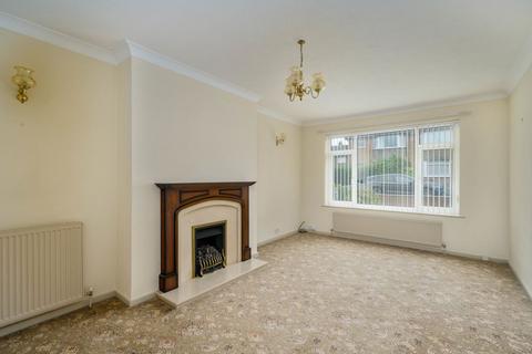 3 bedroom bungalow for sale, Drighlington BD11