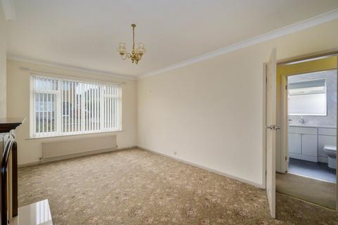 3 bedroom bungalow for sale, Drighlington BD11