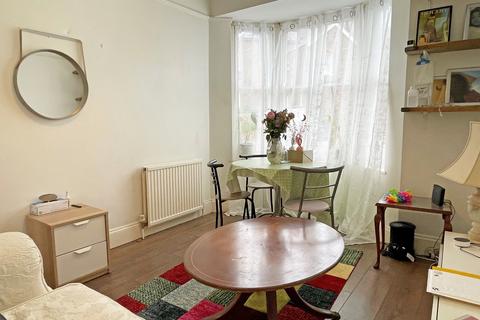 1 bedroom flat for sale, Grantham Road, Brighton BN1