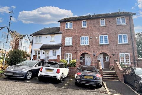 3 bedroom property for sale, Oliver Fold Close, Manchester M28