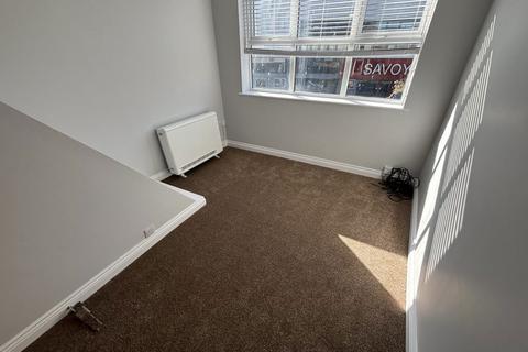 1 bedroom flat to rent, West Street, Boston