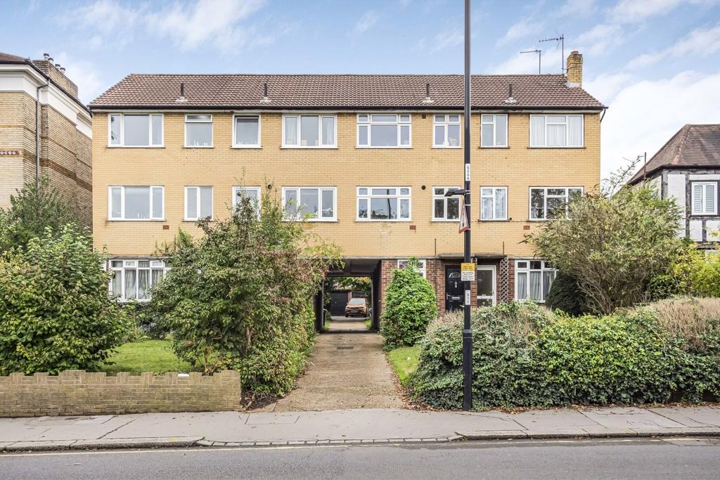 St Peters Road, Croydon, Surrey, CR0 2 bed for sale £280,000