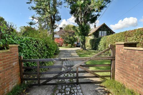 3 bedroom detached house for sale, Ringwood Road, Bournemouth, BH11