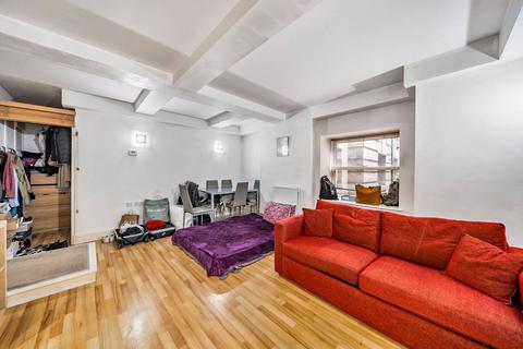 Studio to rent, Building 22, Woolwich Riverside, London, SE18