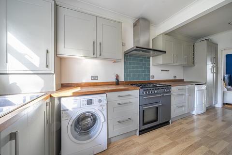 48 Eden Road, Beckenham, BR3 4AT