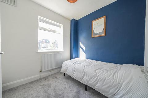 48 Eden Road, Beckenham, BR3 4AT