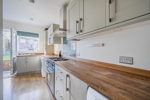 48 Eden Road, Beckenham, BR3 4AT