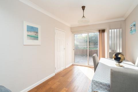 9 Bovingdon Crescent, Watford, WD25 9RA