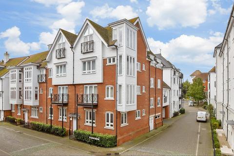 2 bedroom flat for sale, Tannery Way North, Canterbury, Kent