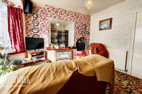 22 Batworth Drive, Sheffield, S5 8XX