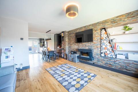 32 St. Brides Way, Bothwell, Glasgow, G71 8QQ
