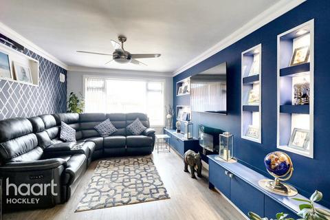 36 Elm Grove, Hullbridge, Hockley, SS5 6ER