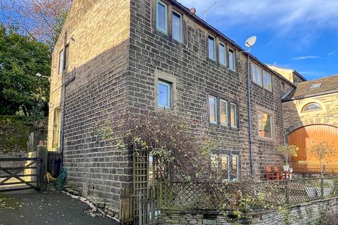 3 bedroom cottage for sale, Maingate, Holmfirth HD9