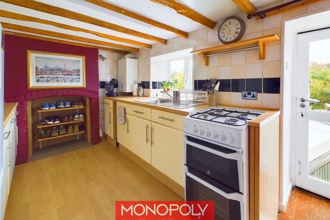 27 Beacons Hill, Denbigh, LL16 3UD