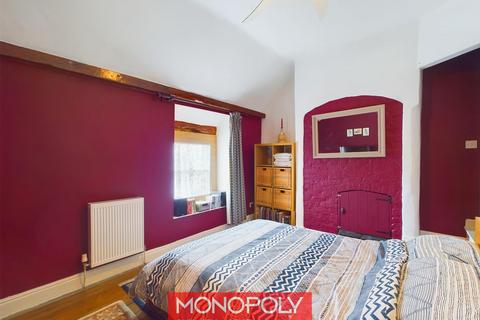 27 Beacons Hill, Denbigh, LL16 3UD