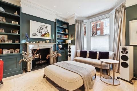 4 bedroom semi-detached house for sale, Broomwood Road, SW11