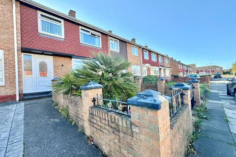 3 bedroom end of terrace house for sale, Kesteven Road, Middlesbrough