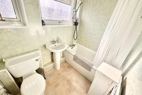 8 Kesteven Road, Middlesbrough, TS4 3QF