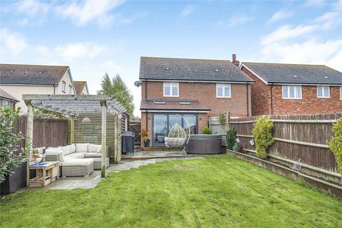 11 Emmington View, Chinnor, OX39 4FA