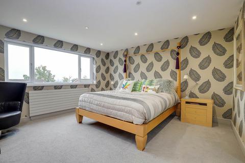 15 Ridge Hall Close, Caversham, Reading, RG4 7EP